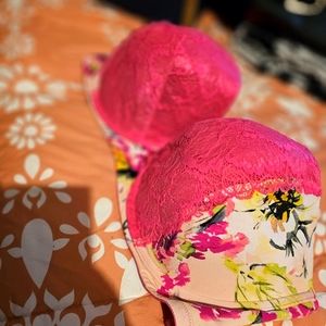 Size 44F Cacique Pink Floral Strapless Bra